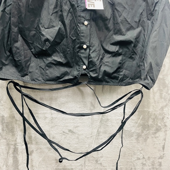 Black blouse - Picture 4 of 7